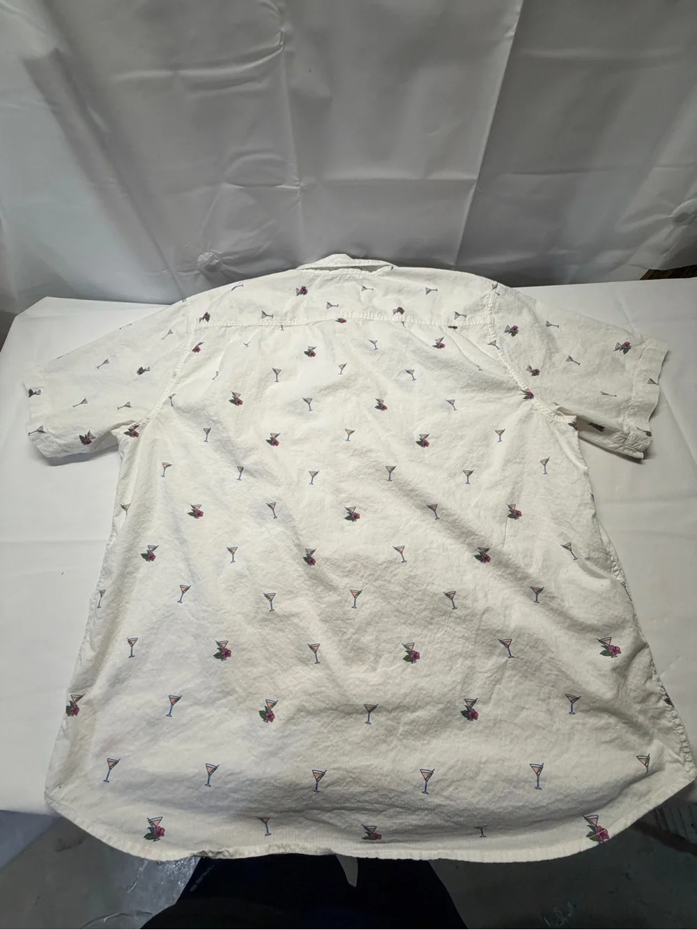 Tommy Bahama Men's Short Sleeve White Cocktail Hawaiian Shirt Size XL - Picture 3 of 9